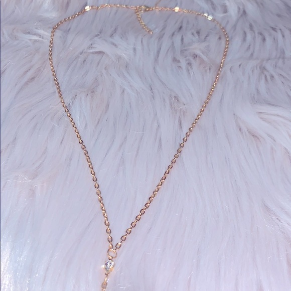 Crystal hang bar Pendant Necklace 19.5” - Picture 3 of 8